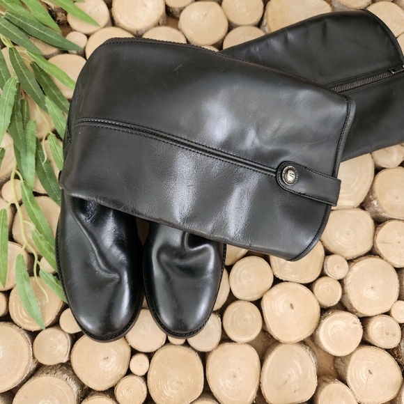 NWOB Frye Melissa Button Inside Zipper Leather Boots - Picture 4 of 8